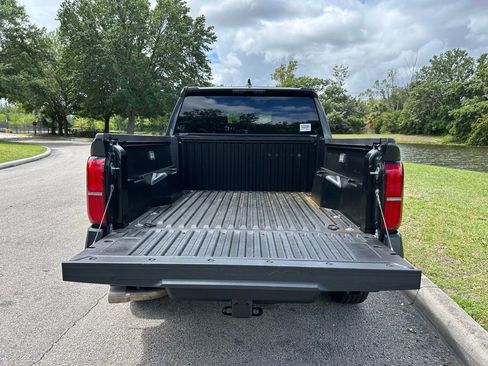 Used 2025 Toyota Tacoma SR w/ SR Upgrade Package image 10