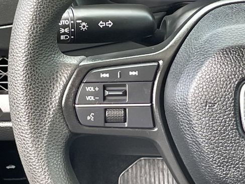 Used 2023 Honda Accord LX image 12