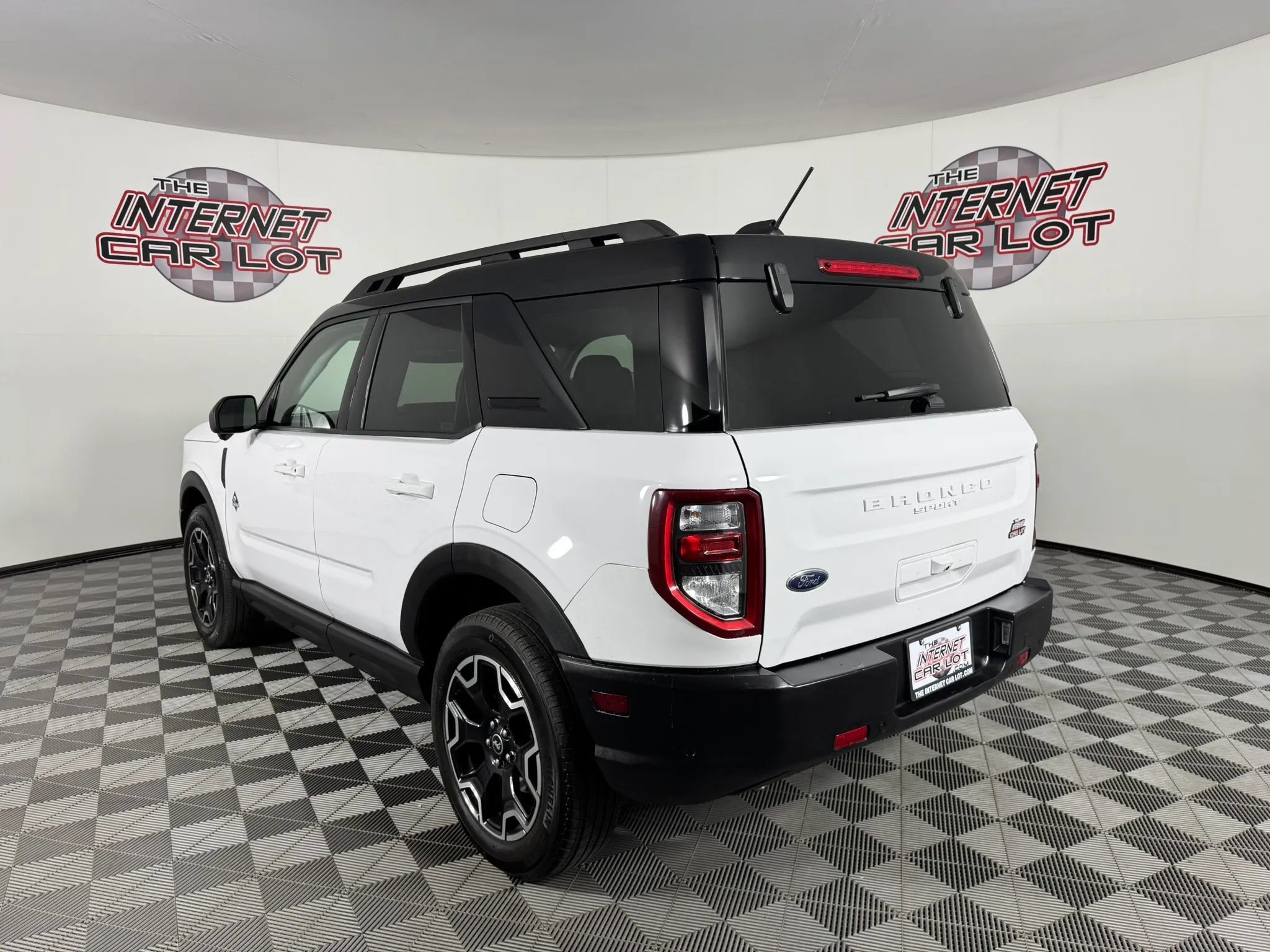 Used 2025 Ford Bronco Sport Outer Banks w/ Outer Banks Tech Package+ AWD/4WD image 5
