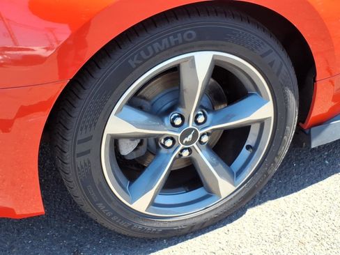 Used 2015 Ford Mustang Coupe w/ Equipment Group 051A image 7