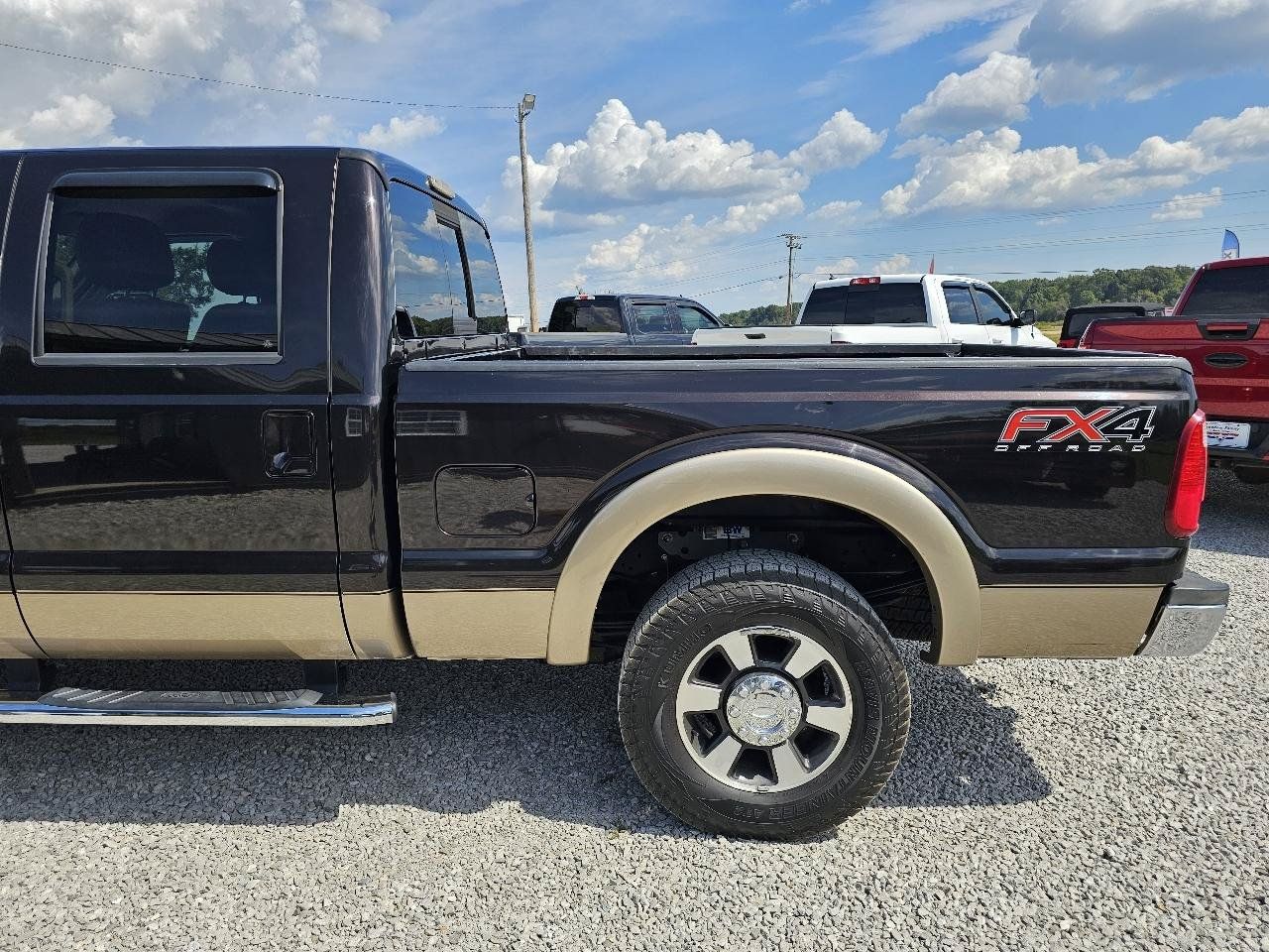 Used 2013 Ford F250 Lariat w/ Lariat Interior Pkg AWD/4WD image 8