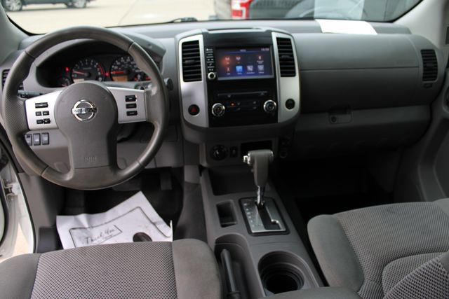 Used 2019 Nissan Frontier SV AWD/4WD image 25
