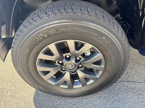 Used 2023 Toyota Tacoma SR5 image 16