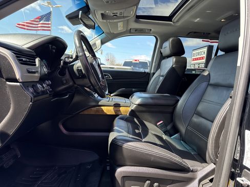 Used 2017 GMC Yukon Denali AWD/4WD image 17