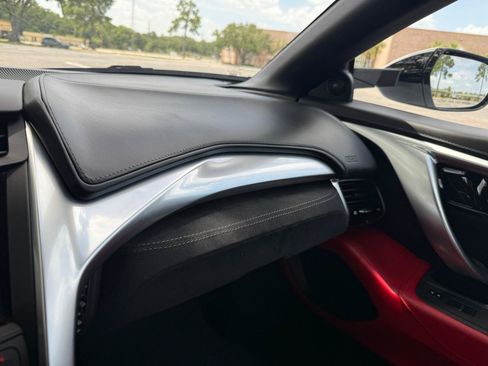 Used 2019 Acura NSX AWD/4WD image 34