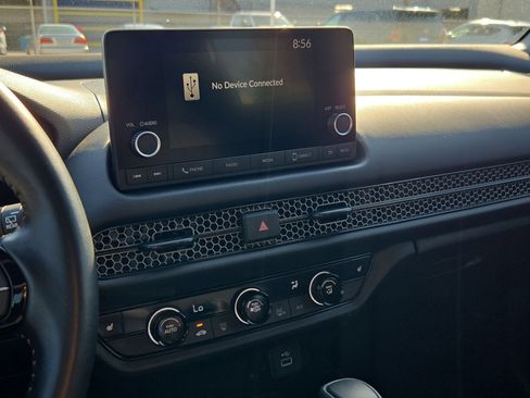 Certified 2025 Honda HR-V Sport image 22