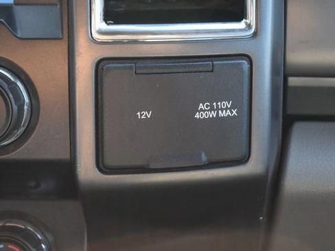 Used 2017 Ford F250 XLT w/ XLT Premium Package AWD/4WD image 35