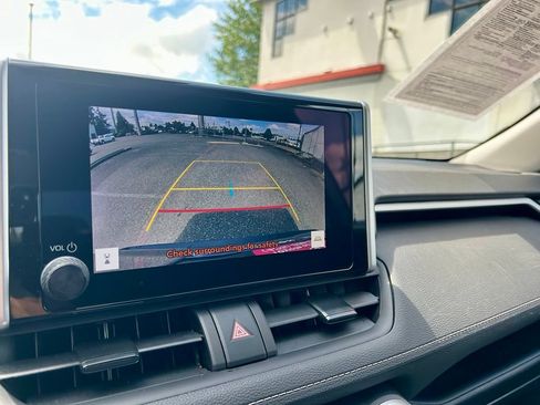 Certified 2024 Toyota RAV4 XLE AWD/4WD image 22