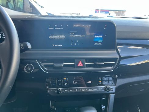 Used 2025 Kia Seltos S image 21