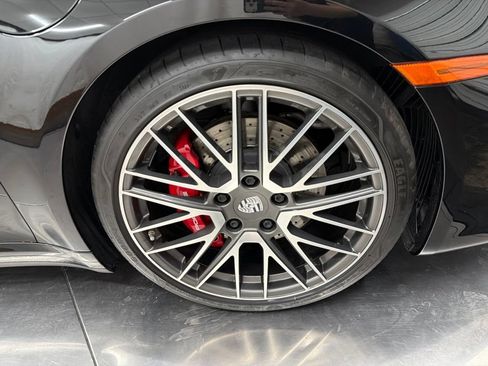Used 2022 Porsche 911 Carrera S w/ Sport Package RWD image 12