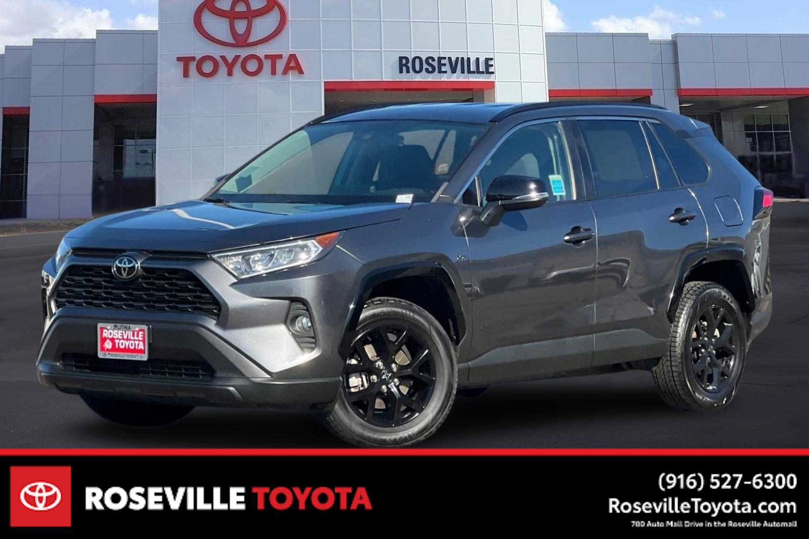 Certified 2021 Toyota RAV4 XLE FWD image 1