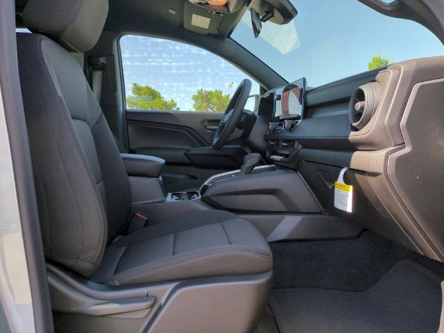 New 2026 Chevrolet Colorado Trail Boss w/ Midnight Edition AWD/4WD image 33