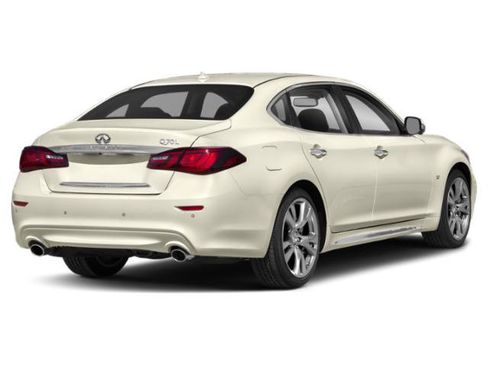 Used 2019 INFINITI Q70 L 3.7 w/ Sensory Package AWD/4WD image 2