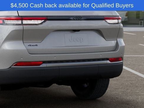 New 2026 Jeep Grand Cherokee 4WD image 15