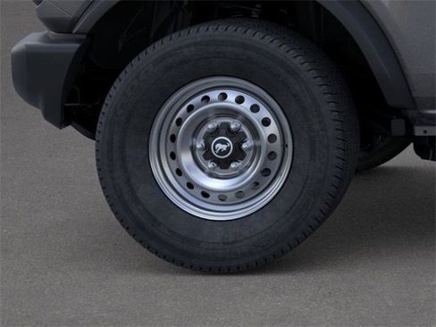 New 2025 Ford Bronco 2-Door image 21