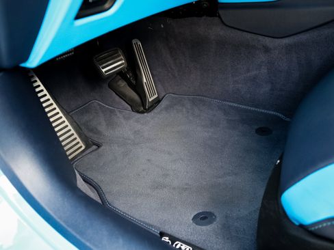 Used 2023 Chevrolet Corvette Z06 w/ Engine Appearance Package RWD image 16
