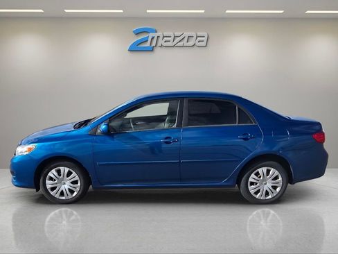 Used 2009 Toyota Corolla XLE image 2