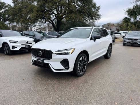 New 2026 Volvo XC60 B5 Plus w/ Protection Package Premier image 2
