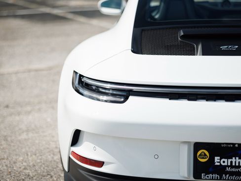 Used 2022 Porsche 911 GT3 image 31