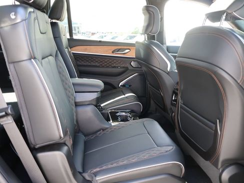 New 2026 Jeep Grand Cherokee L Summit AWD/4WD image 12