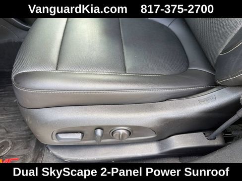 Used 2023 GMC Acadia SLT w/ Elevation Edition FWD image 16