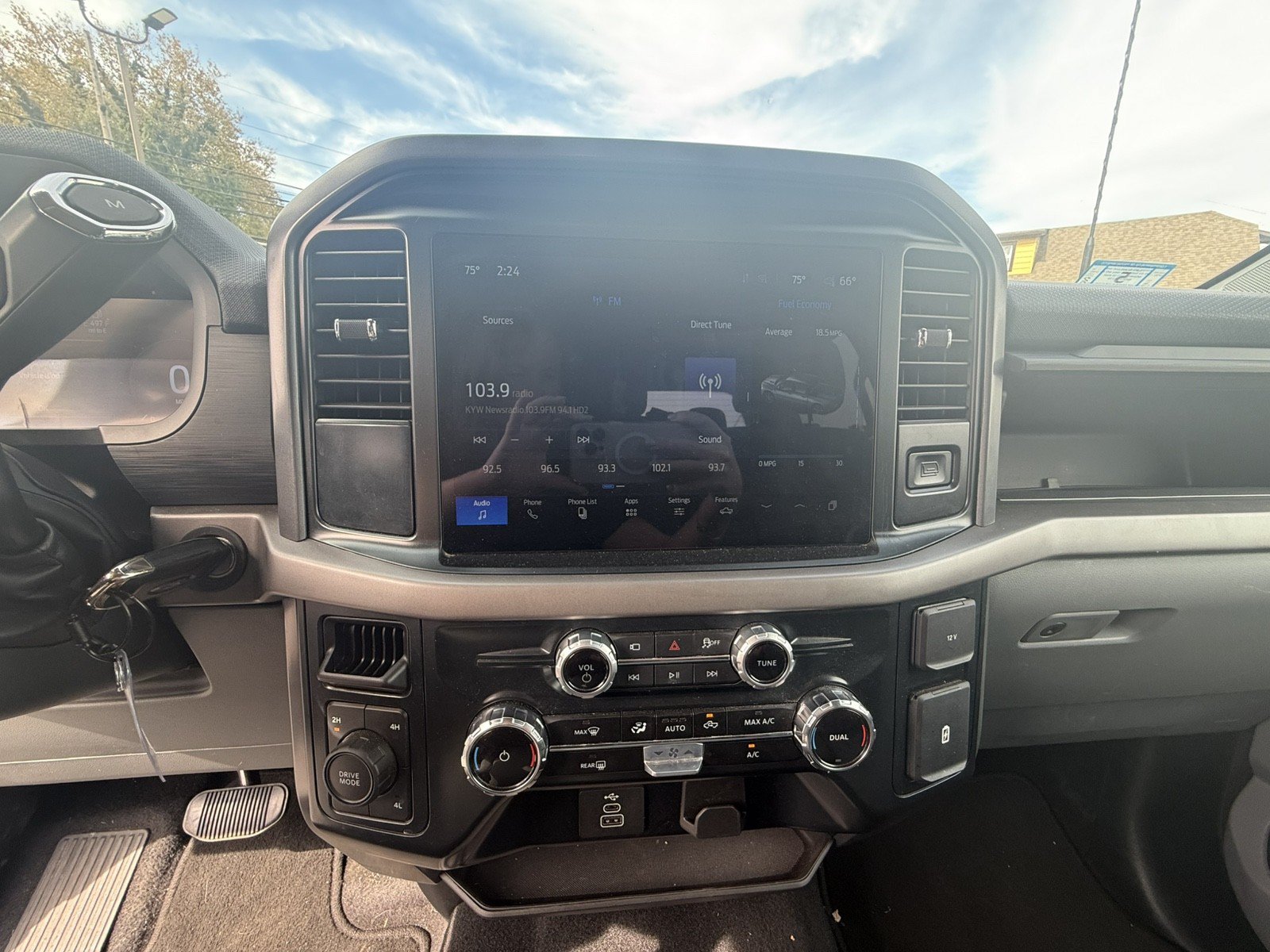 Used 2025 Ford F150 XLT w/ Equipment Group 301A Standard AWD/4WD image 11