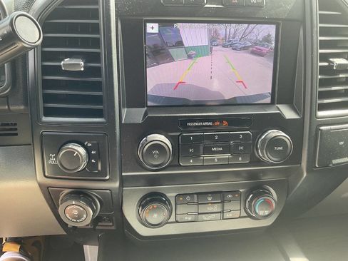 Used 2019 Ford F150 XL w/ Equipment Group 101A Mid image 6