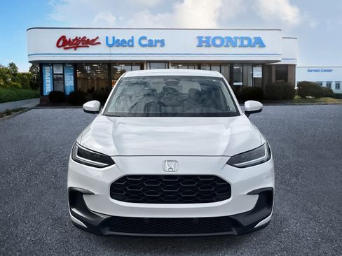 Used 2025 Honda HR-V LX image 8