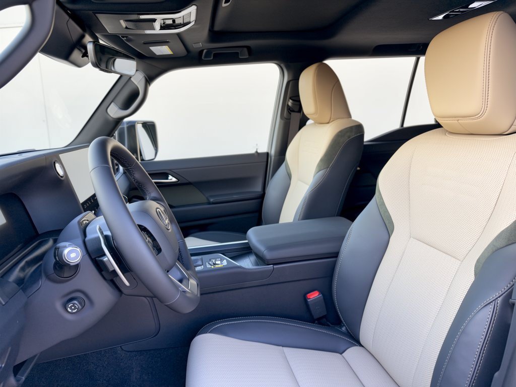 New 2026 Lexus GX 550 AWD/4WD image 5