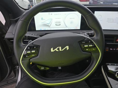 Used 2023 Kia EV6 GT-Line w/ GT-Line Suede Seat Package image 4