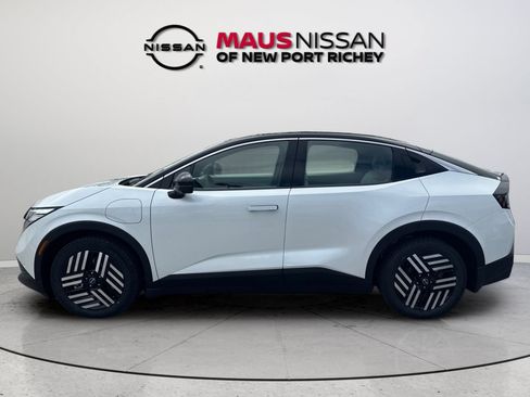 New 2026 Nissan Leaf SV+ w/ Floor Mat Package (SV+) FWD image 5