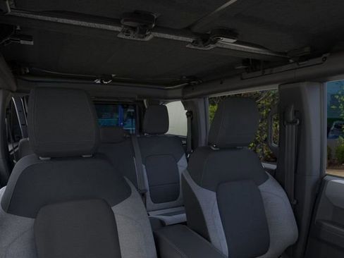 New 2025 Ford Bronco Big Bend image 12