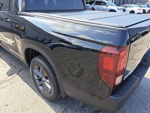 Used 2021 Honda Ridgeline Sport image 23