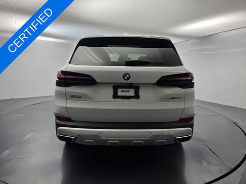 Certified 2024 BMW X5 sDrive40i w/ Premium Package RWD image 5