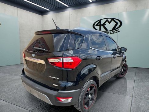 Used 2018 Ford EcoSport Titanium FWD image 3