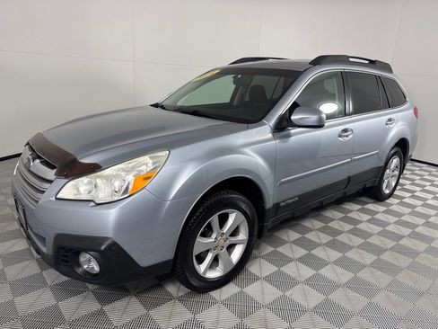 Used 2014 Subaru Outback 2.5i Premium w/ Moonroof Package image 8