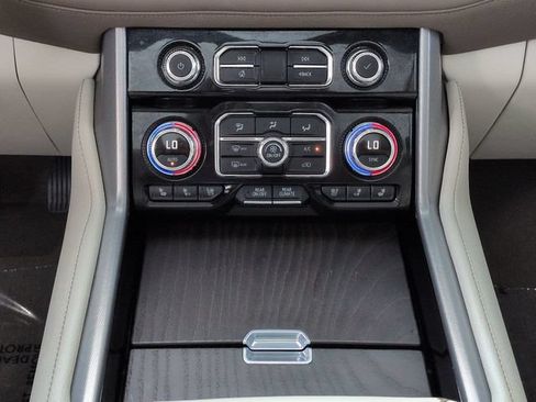 Used 2021 GMC Yukon Denali w/ Denali Ultimate Package RWD image 19