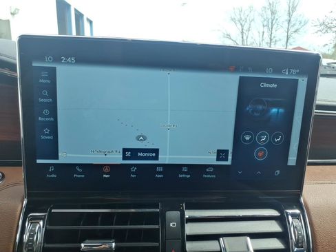 Used 2022 Lincoln Navigator Reserve image 20