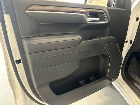 Used 2023 Chevrolet Silverado 1500 RST AWD/4WD image 29