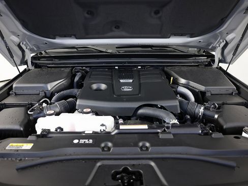 Used 2025 Lexus GX 550 image 42