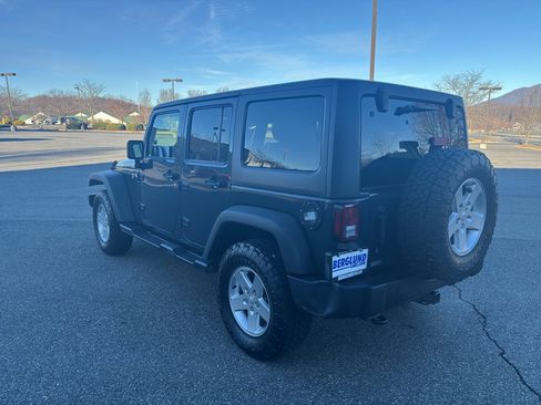 Used 2016 Jeep Wrangler Unlimited Sport w/ Quick Order Package 24S image 7