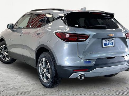 New 2026 Chevrolet Blazer LT w/ Convenience Package FWD image 3