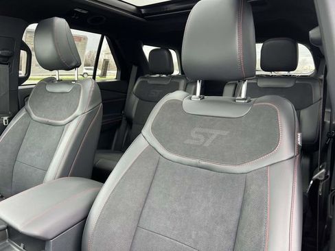 New 2026 Ford Explorer ST image 22