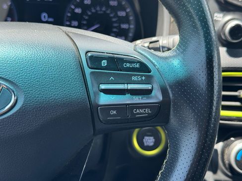 Used 2019 Hyundai Kona Limited FWD image 28