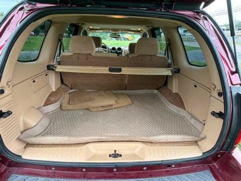 Used 2003 GMC Envoy SLE w/ 1SB Preferred Equipment Group AWD/4WD image 15