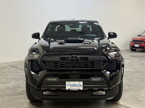 Used 2026 Toyota Tacoma TRD Sport AWD/4WD image 11