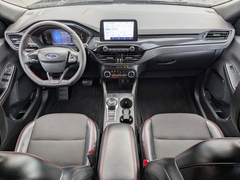 Certified 2025 Ford Escape ST-Line Select image 15