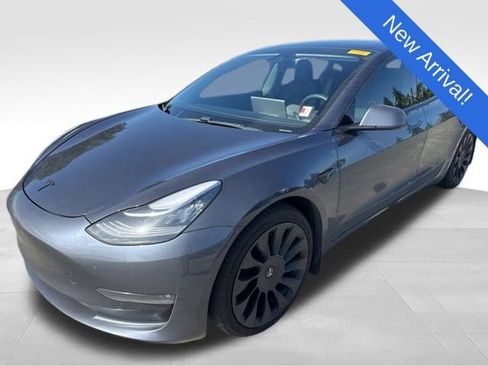 Used 2021 Tesla Model 3 Long Range AWD/4WD image 3