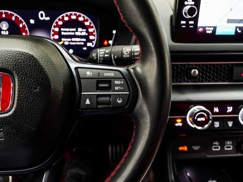 Used 2024 Honda Civic Type R image 32