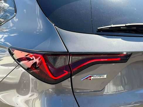 Used 2023 Acura MDX A-Spec AWD/4WD image 11